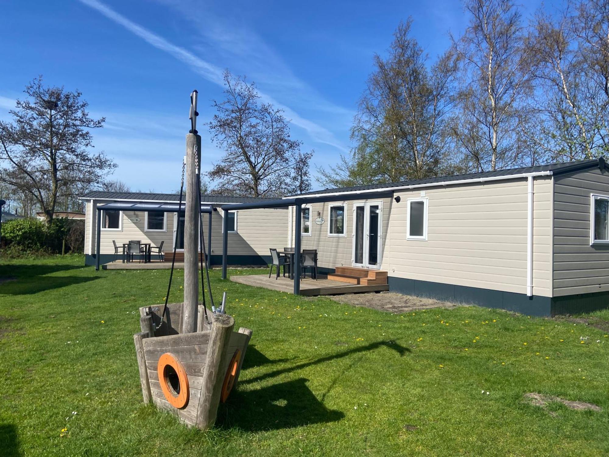 Camping De Duinhoeve Chalet Vogel Not For Companies Nieuw-Haamstede Exterior foto